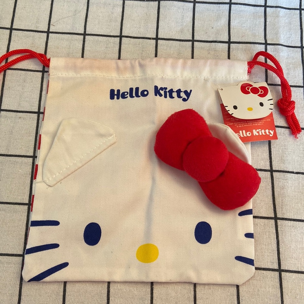 NWT Sanrio Hello Kitty drawstring pouch